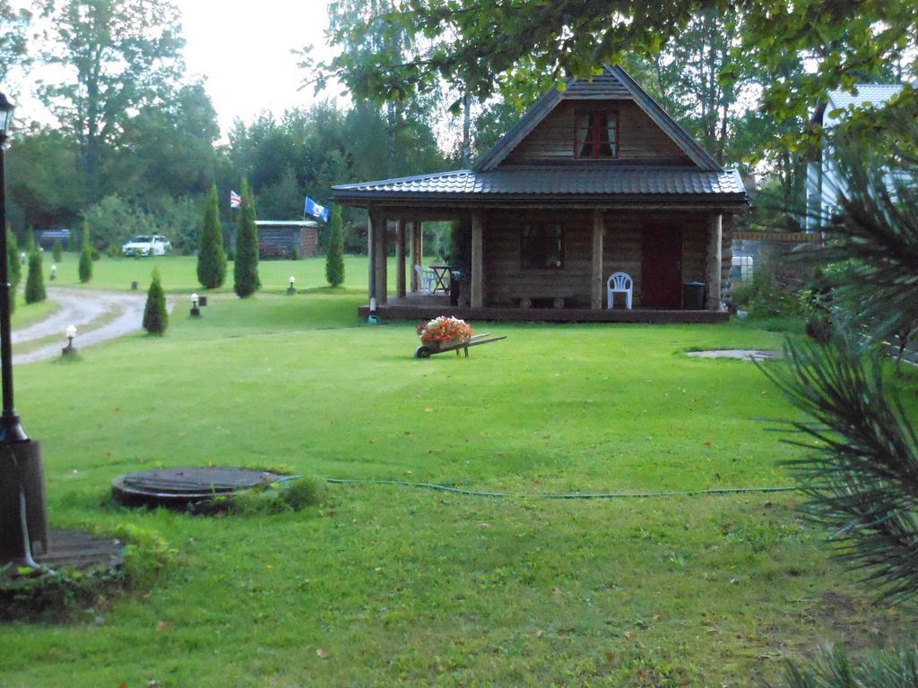 Forest Edge Lodge Riga Quarto foto